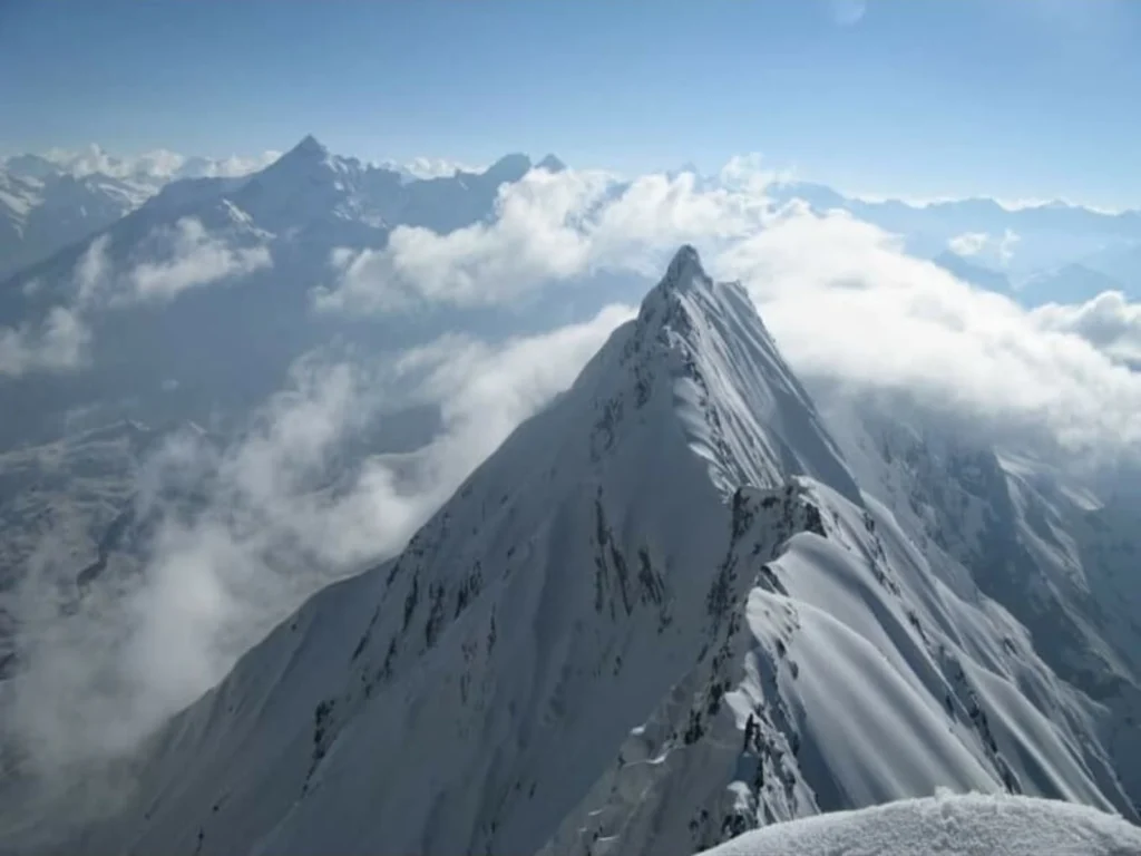 friendship peak alpine expeditions